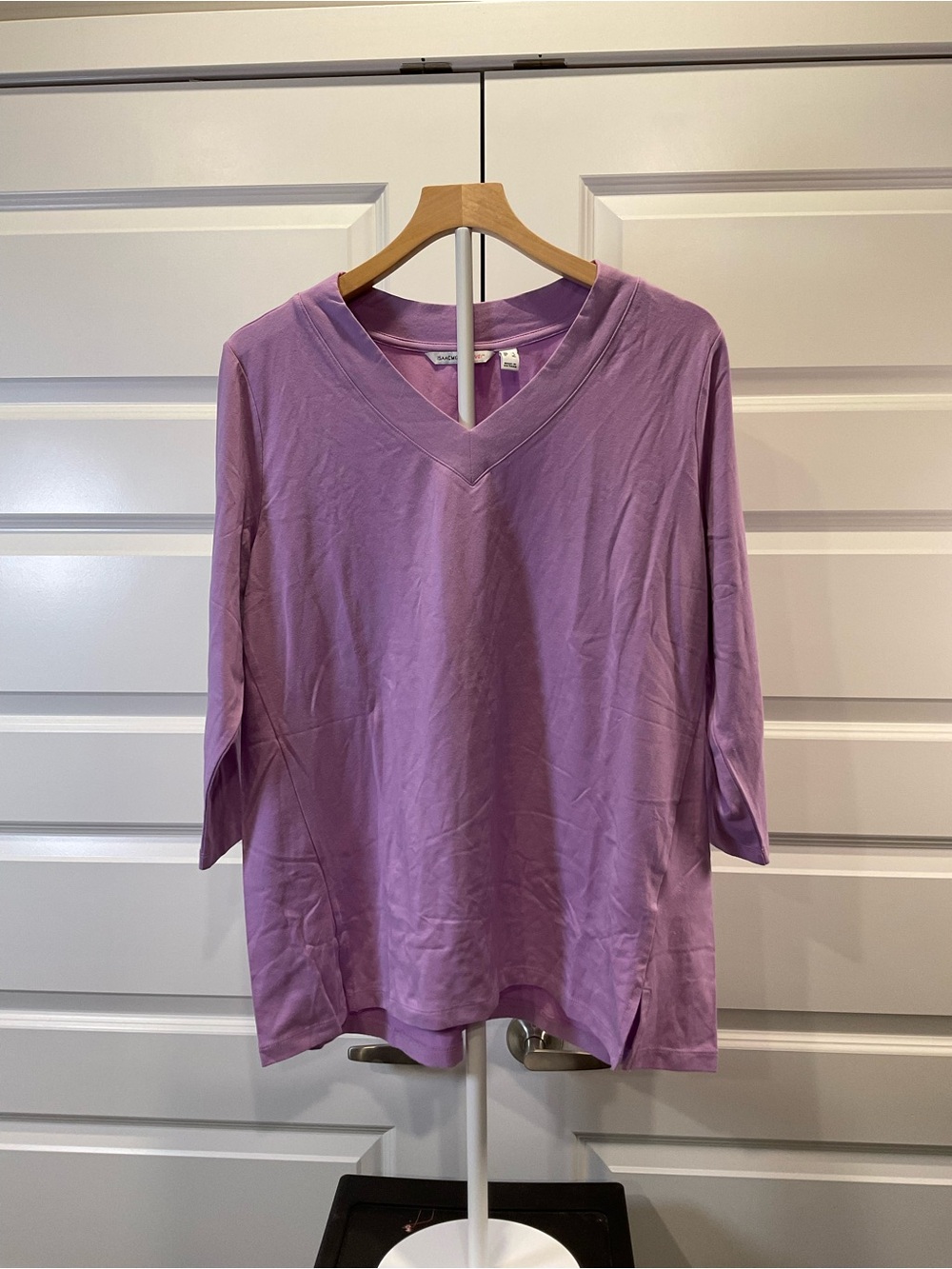 Isaac Mizrahi Lavender V-Neck Long Sleeve Tee
